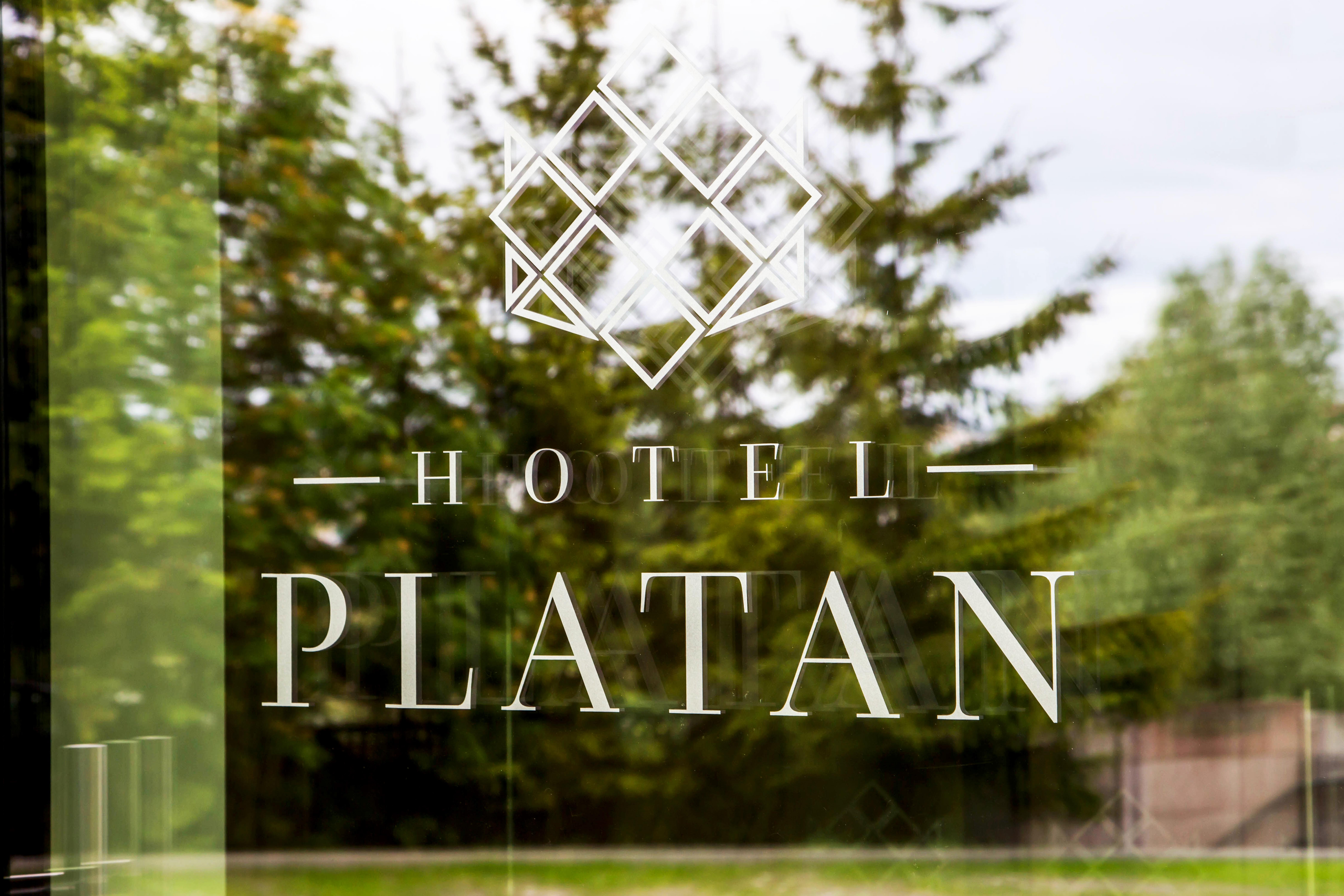 Hotel Platan Gdansk Bagian luar foto